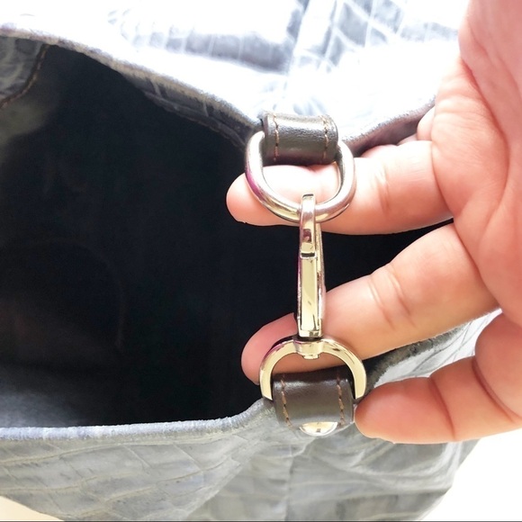 Fiore Italy Womens Blue Leather Croc Embossed Large Leather Adjustable Bag - Picture 8 of 16